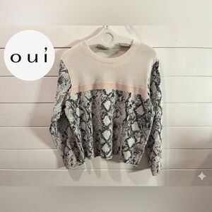 OUI – Size 10 Beautiful snakeskin print sweater